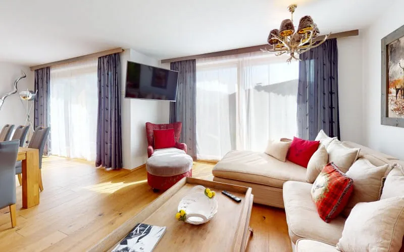 residencecosywestendorflivingroom.jpg